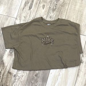 Nike Butterfly Embroidery Tshirt